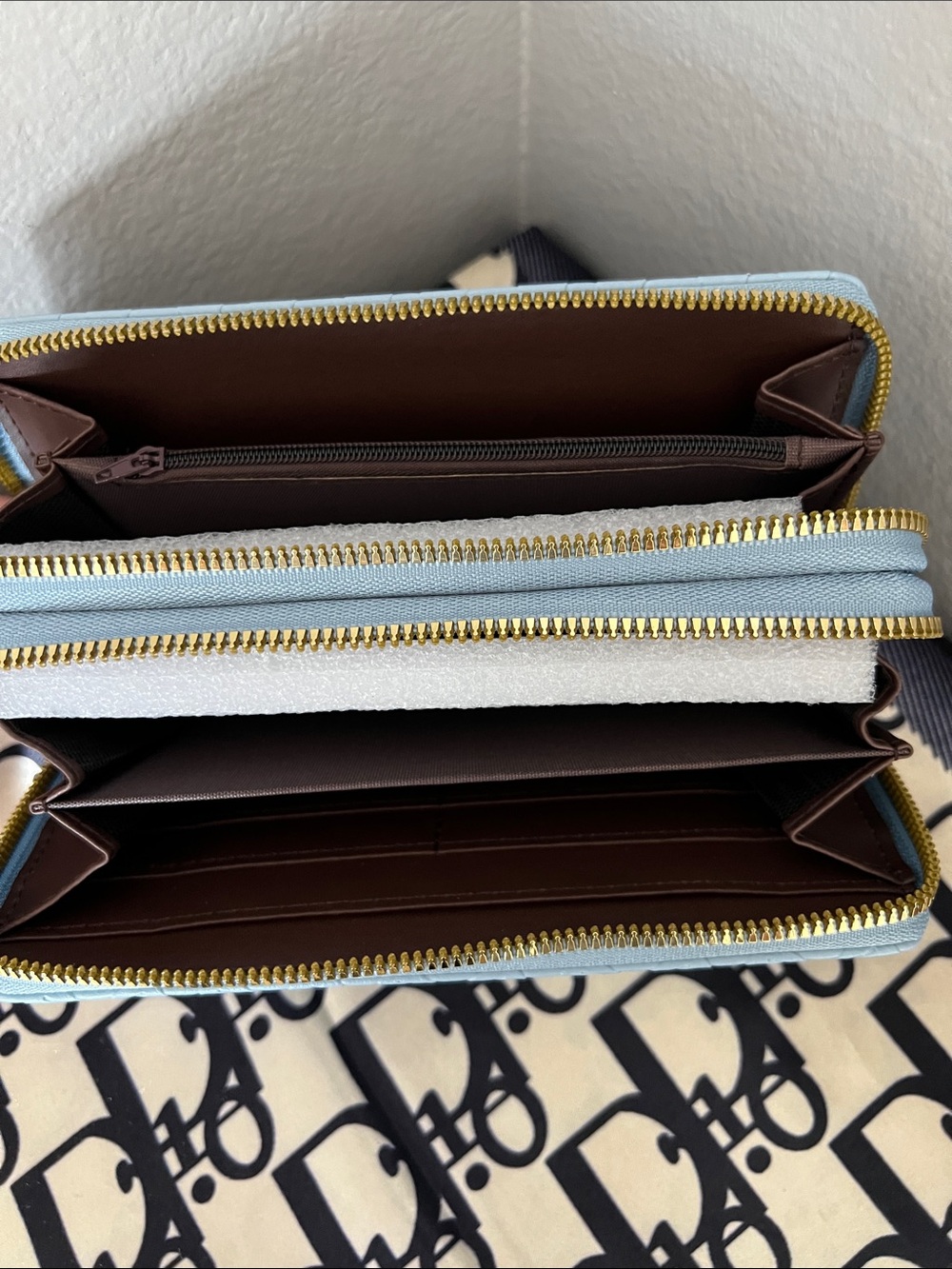 Wallet - Picture 3 of 3